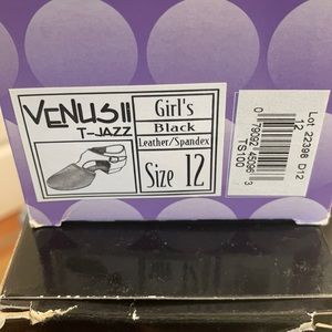 Venus II T-Jazz size 12 shoe for little girl
